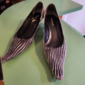 Claudia Ciuti Vintage Black with White striped Kitten Heels